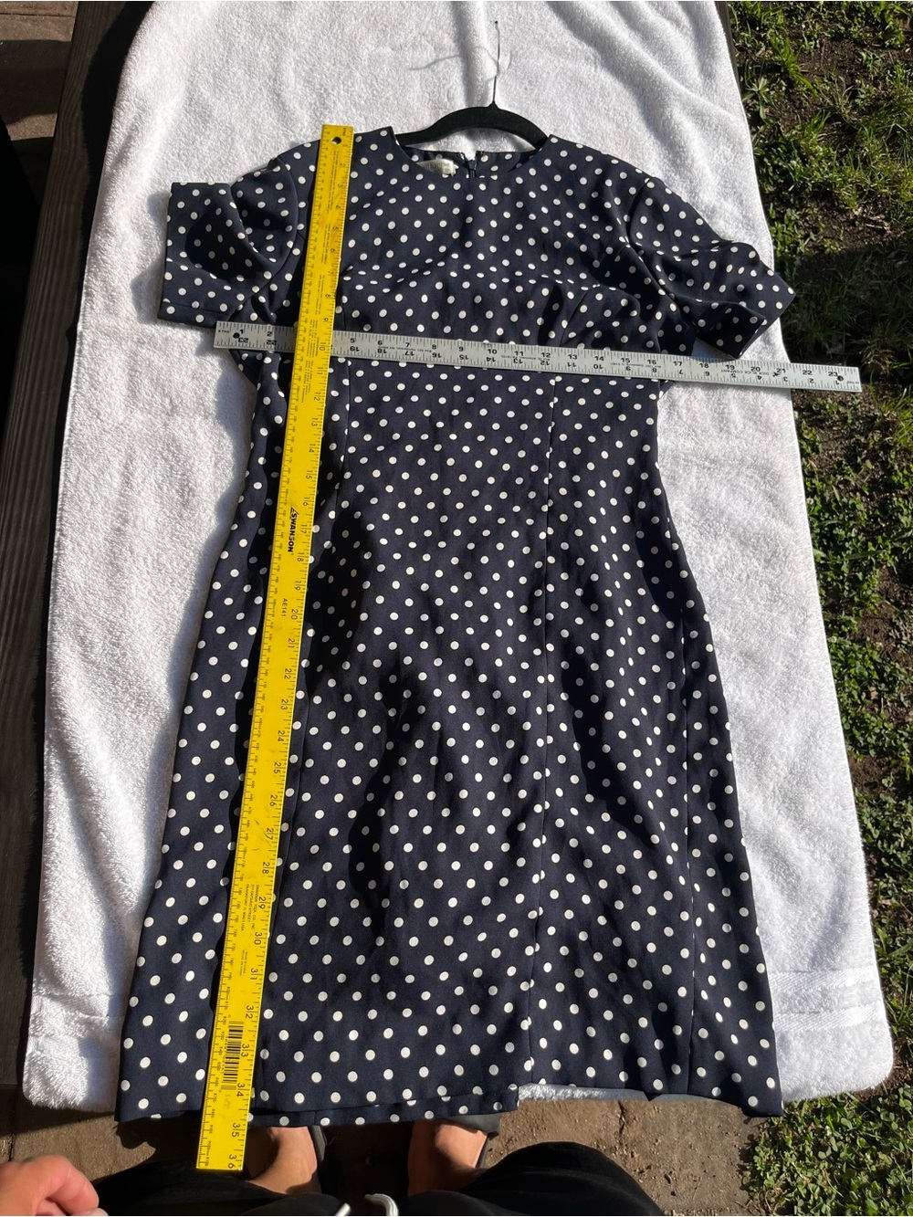 Liz Claiborne Polka Dot Short Sleeve Dress - Navy with White Dots size 4 - Picture 5 of 6